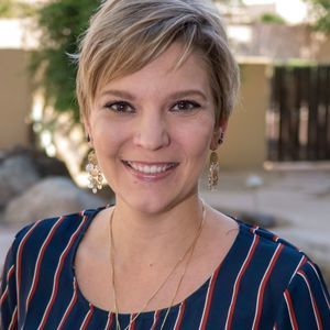 Meet your Posher, Lacee